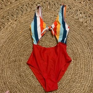 Multicolored one piece bathing suit